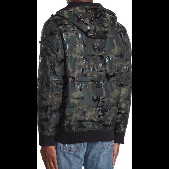 Guess Camo Print Hooded Puffer Jacket - Picture 2 of 12